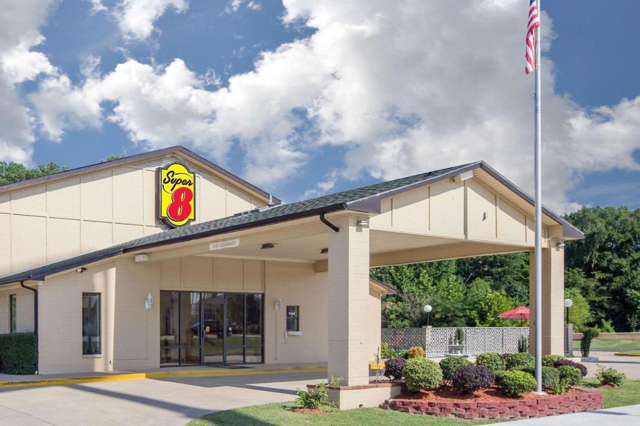 Super 8 By Wyndham Clarksville Ar Eksteriør bilde